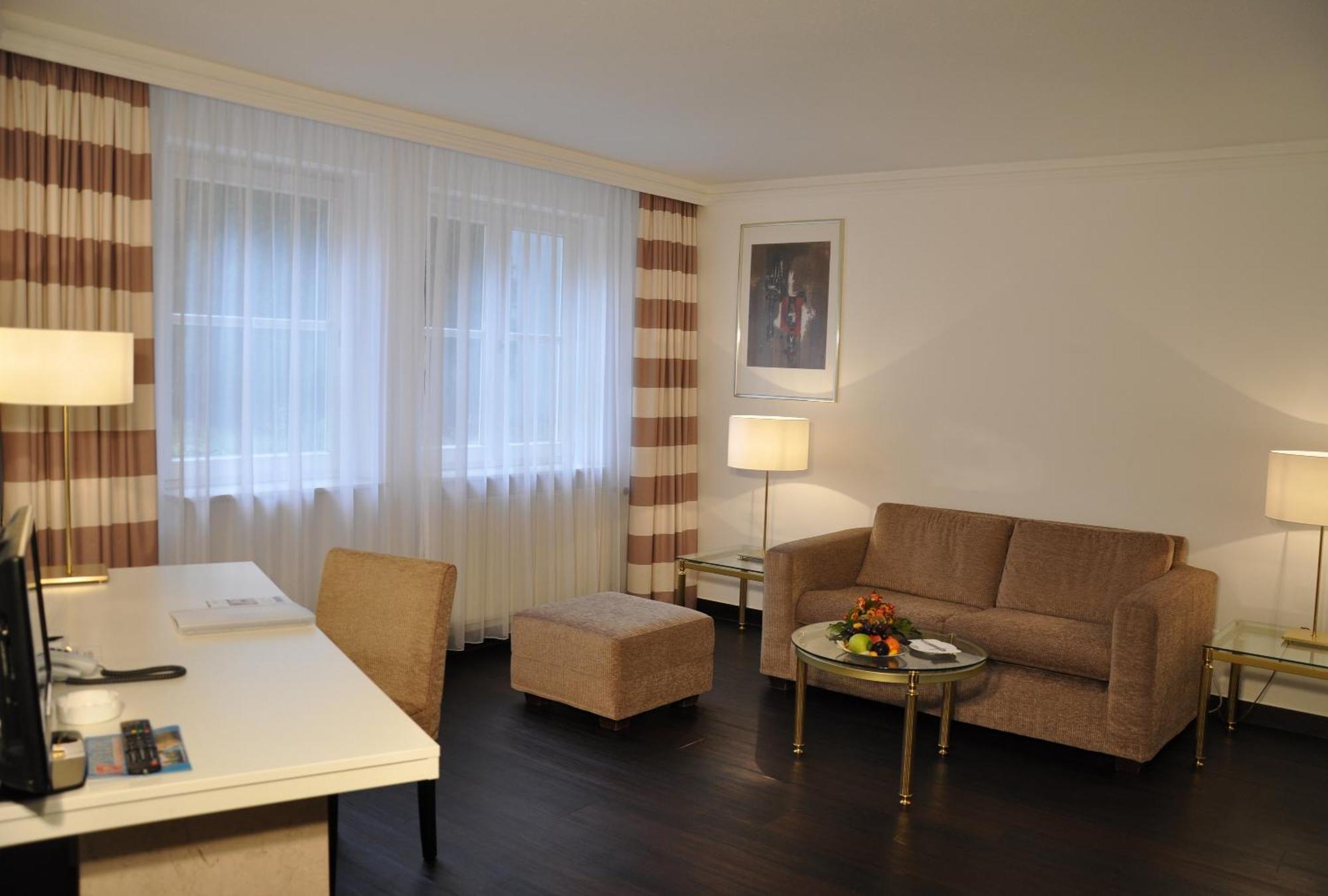 Relexa Waldhotel Schatten Stuttgart Szoba fotó