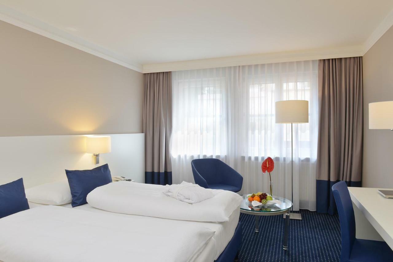 Relexa Waldhotel Schatten Stuttgart Kültér fotó